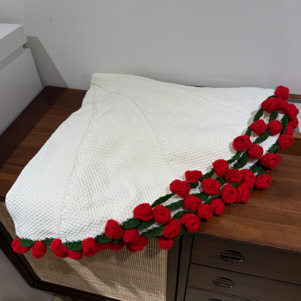 Crochet Rose Blanket - Image 2