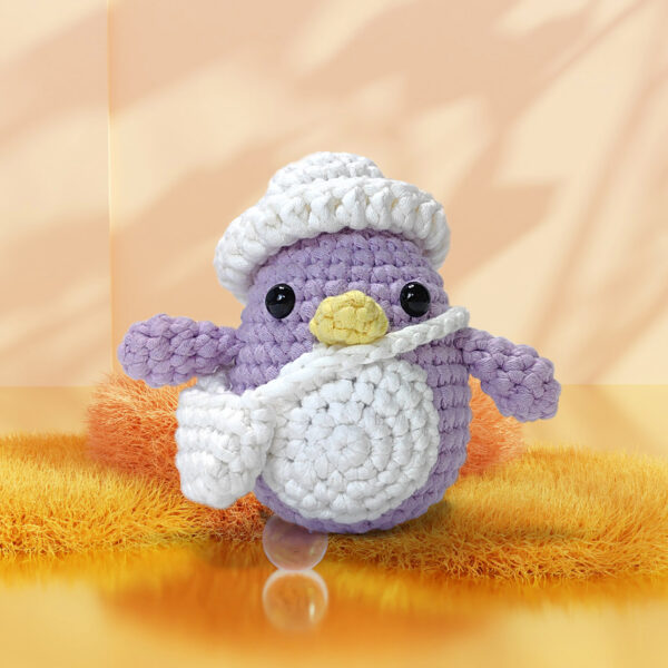 Penguin Woobles Crochet Kit - Image 2