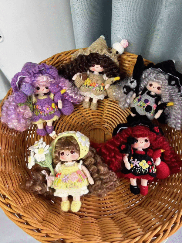 Crochet Goose girl doll - Image 9