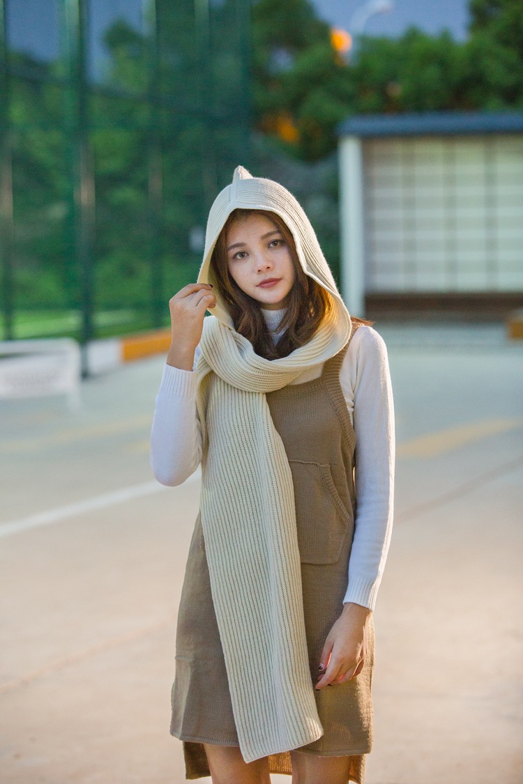 Crochet Hooded Scarf for Women - Image 4